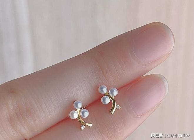 送什么礼物好这十款真是挖到宝!开元棋牌仙女落泪 女朋友生日(图4) 送什么礼物好这十款真是挖到宝!开元棋牌仙女落泪 女朋友生日(图4)