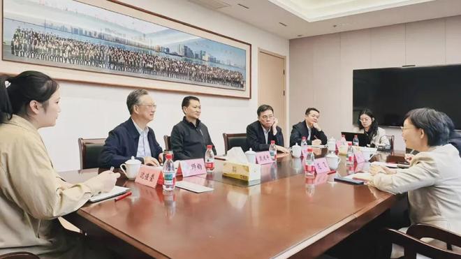 访促进会 共话“底线”与“高线”开元棋牌网站市审计局范飞局长来